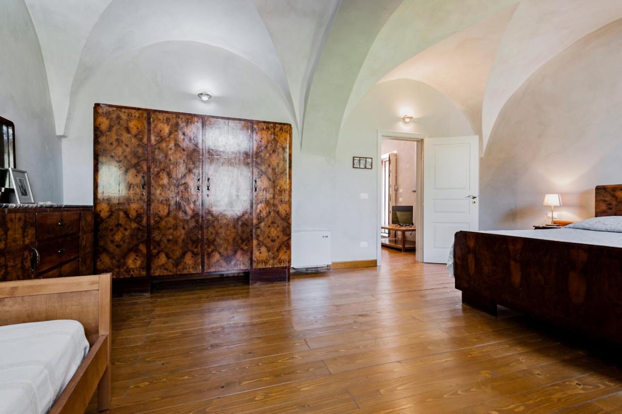 לינגואגלוסה Gli Iris Apartments By Wonderful Italy מראה חיצוני תמונה